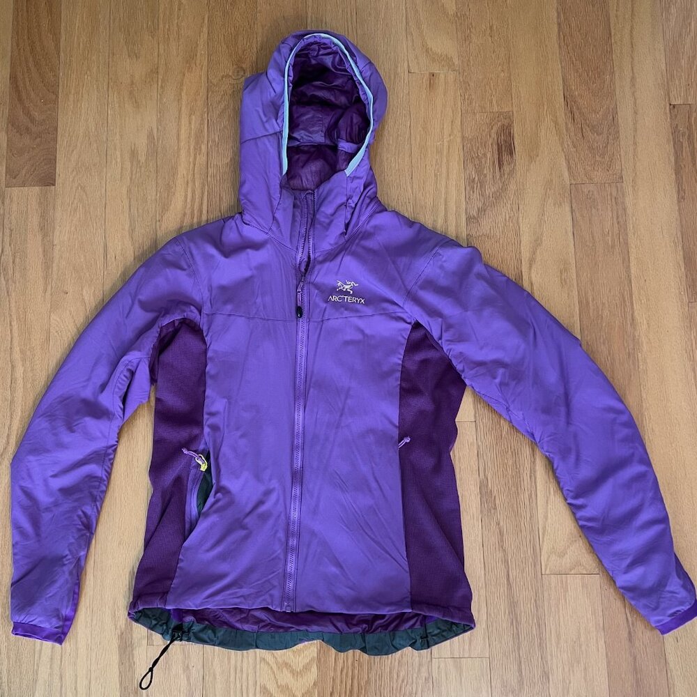 Arc'teryx Atom Insulated Hoodie – Women's  - M